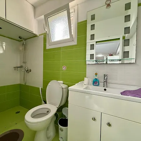 Апартаменты Nefeli Piqeras